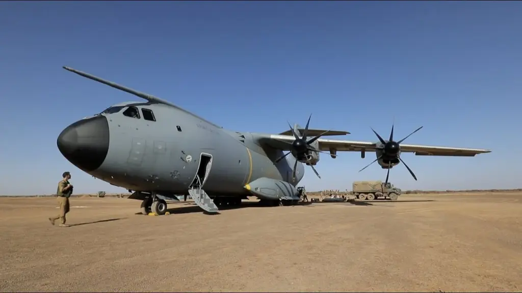 Armée de l’air – En mission logistique avec l’A400M