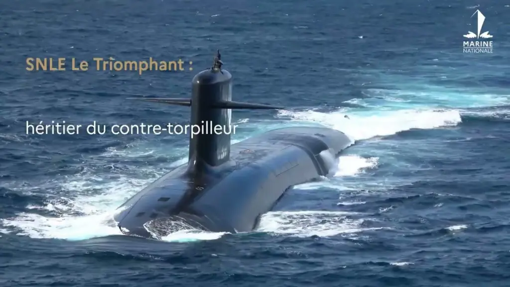 Clip vidéo unités Marine défilant pour le 14 juillet 2024 à Paris