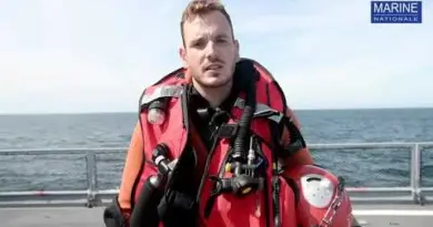 Dans la combinaison d un plongeur Helico !