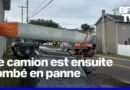 États-Unis: une pale d’éolienne de près de 50 mètres reste bloquée entre deux maisons