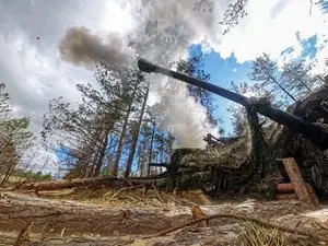 Guerre en Ukraine : d’un poids de « 110 tonnes, évaluée à 1.3 million de dollars »… Une entreprise catalane a fourni aux Russes une machine pour fabriquer des canons